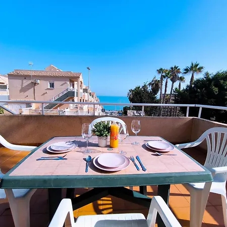 With Stunning Sea Views, Just One Street From The Pensjonat Torrevieja